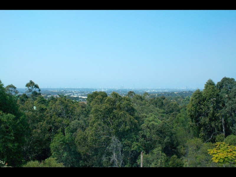 80 Armstrong Way, Highland Park QLD 4211