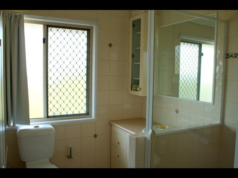 80 Armstrong Way, Highland Park QLD 4211