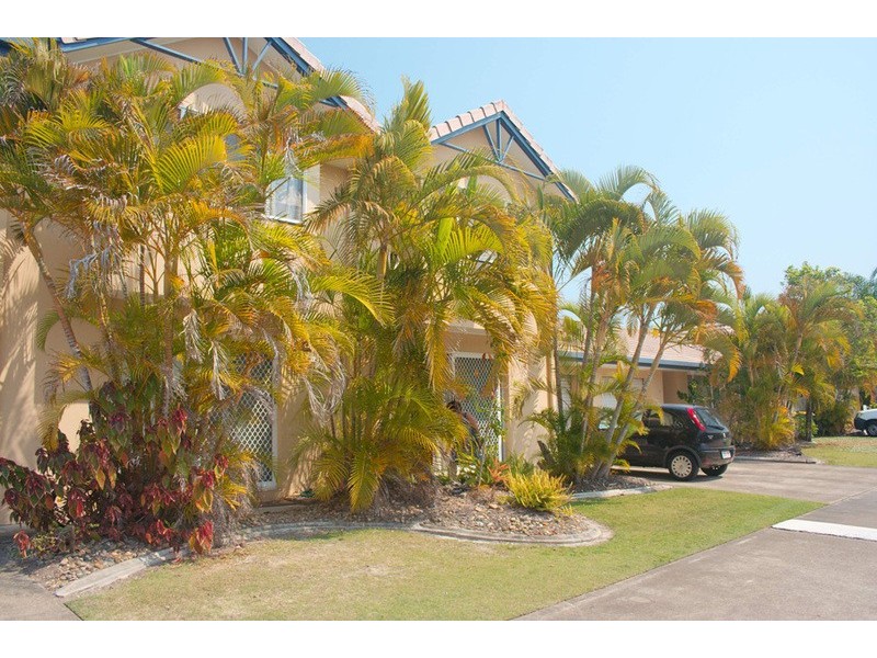 30/50 St Kevins Avenue, Benowa QLD 4217