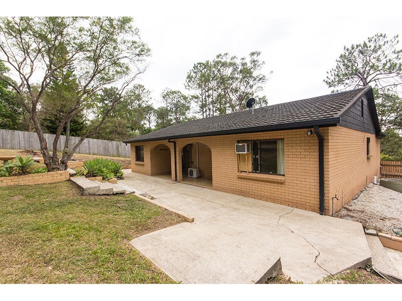 113 Glade Drive, Gaven QLD 4211