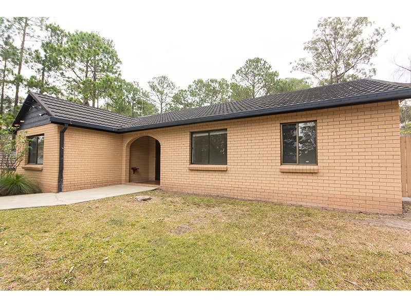 113 Glade Drive, Gaven QLD 4211