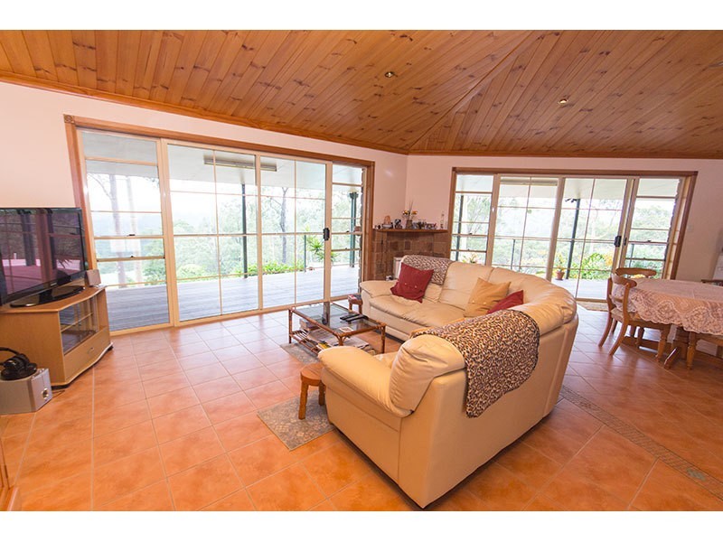 97 Mystery Road, Guanaba QLD 4210