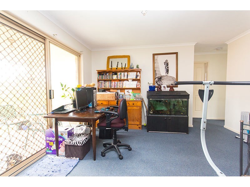 16 Bards Court, Nerang QLD 4211