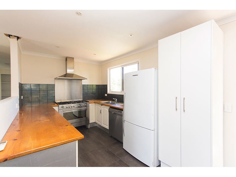 7 Tasman Avenue, Molendinar QLD 4214