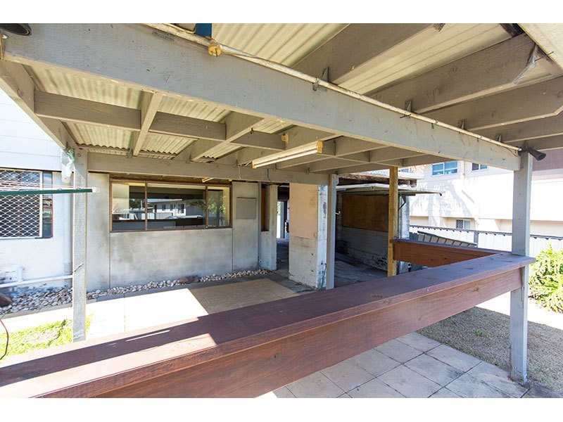 7 Tasman Avenue, Molendinar QLD 4214