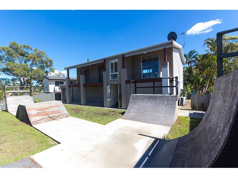 7 Tasman Avenue, Molendinar QLD 4214