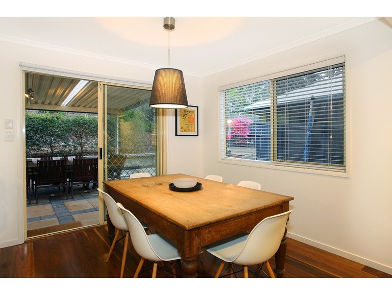 6 Culloden Court, Highland Park QLD 4211