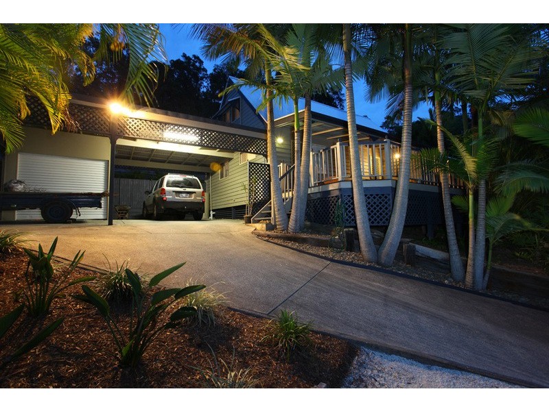 6 Culloden Court, Highland Park QLD 4211