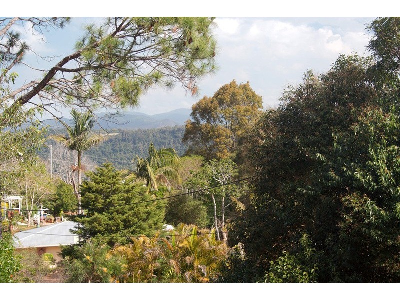 11 Jacaranda Court, Beechmont QLD 4211