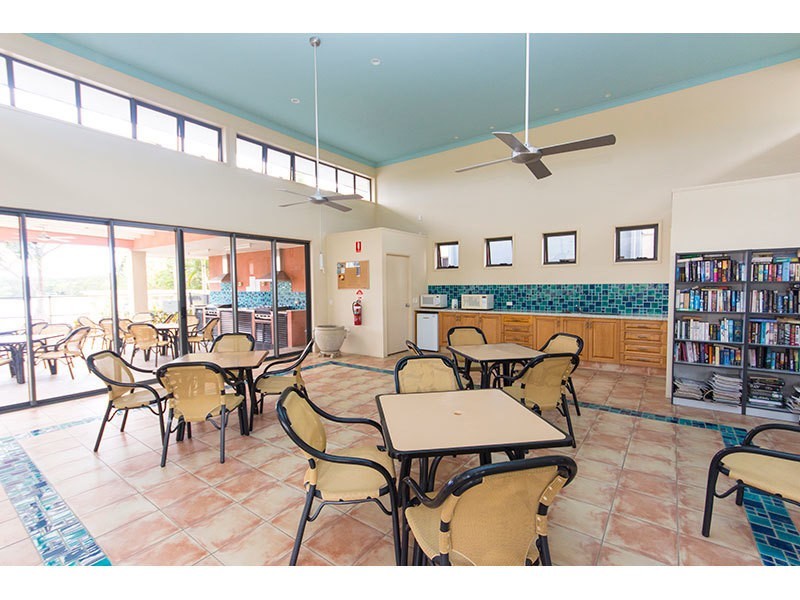 1099/1 The Cove Crescent, Carrara QLD 4211