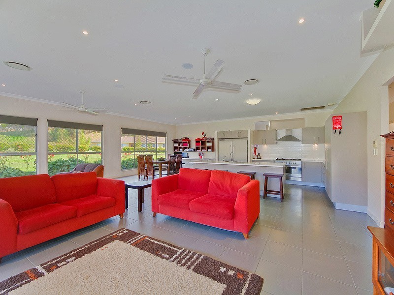 6 Creek Flat Road, Mount Nathan QLD 4211