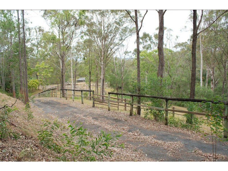 144 Crane Crescent, Nerang QLD 4211