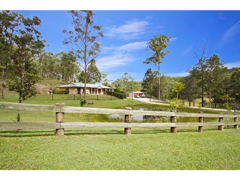 17 Parkway Drive, Advancetown QLD 4211