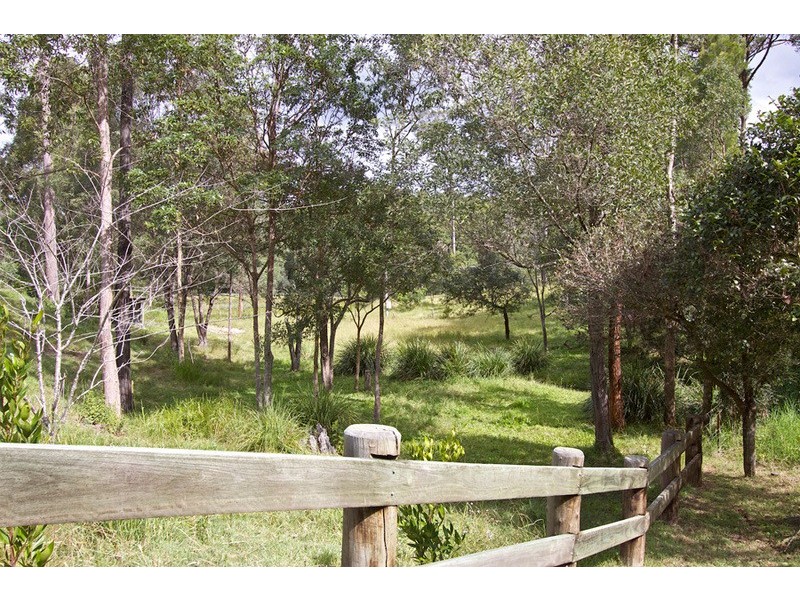 17 Parkway Drive, Advancetown QLD 4211