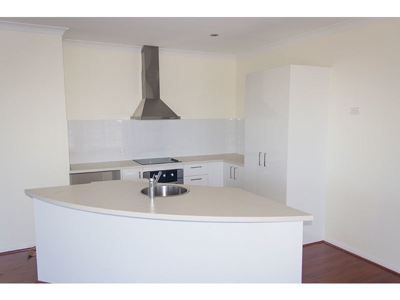 45 Tara Vista Boulevard, Highland Park QLD 4211