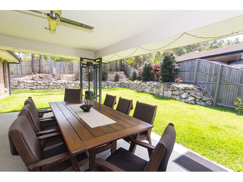 11 Honey Eater Court, Gilston QLD 4211