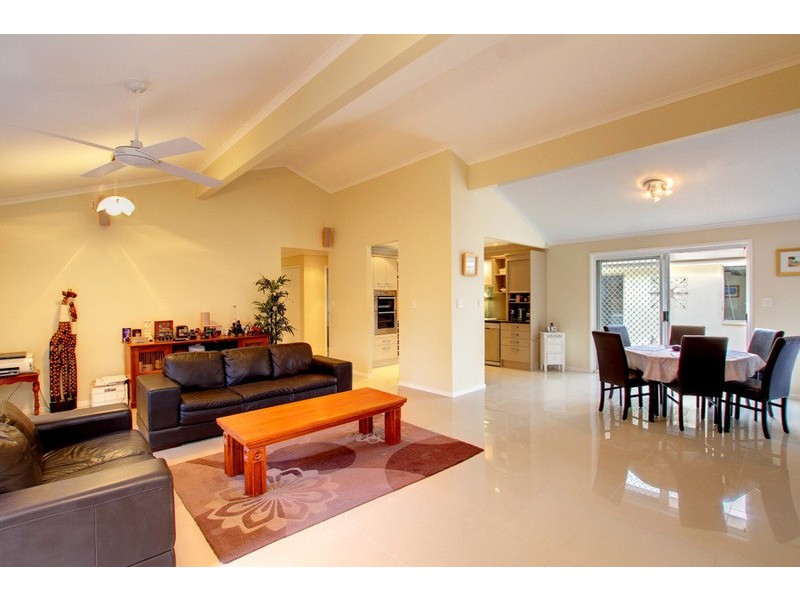 5 Branston Court, Nerang QLD 4211