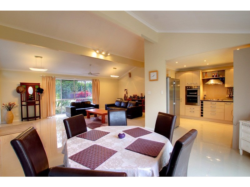 5 Branston Court, Nerang QLD 4211