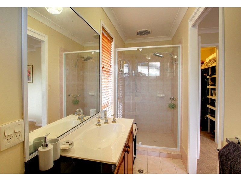 5 Branston Court, Nerang QLD 4211