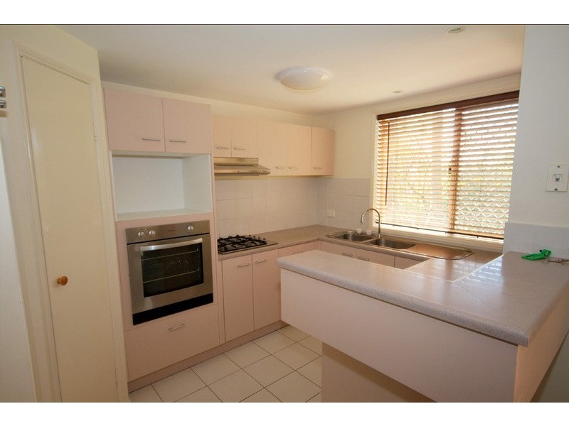 9/8 Kilpatrick Court, Highland Park QLD 4211