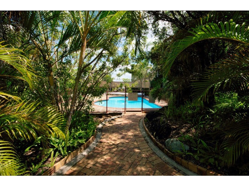 9/8 Kilpatrick Court, Highland Park QLD 4211