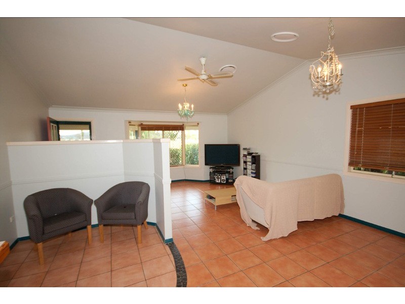 20 Paul Court, Carrara QLD 4211