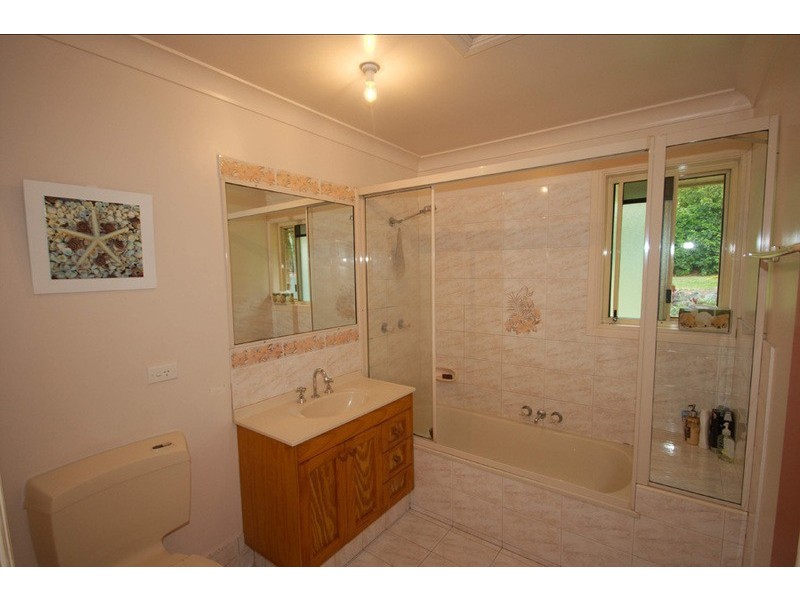 20 Paul Court, Carrara QLD 4211