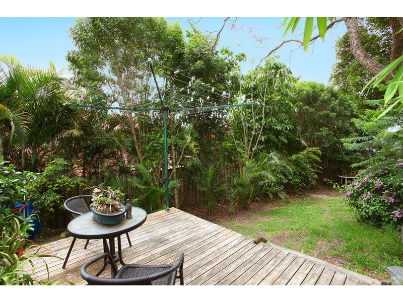 1 Malao Rise, Pacific Pines QLD 4211