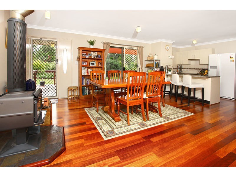 37 North Road, Lower Beechmont QLD 4211