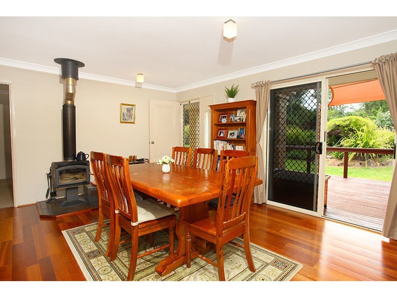 37 North Road, Lower Beechmont QLD 4211