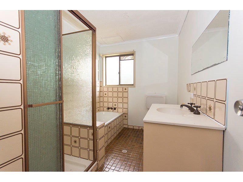 9-11 Lilac Tree Court, Beechmont QLD 4211
