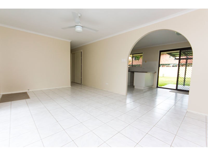 16 Alison Road, Carrara QLD 4211