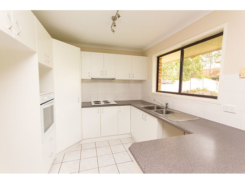 16 Alison Road, Carrara QLD 4211