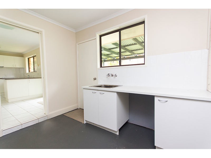 16 Alison Road, Carrara QLD 4211