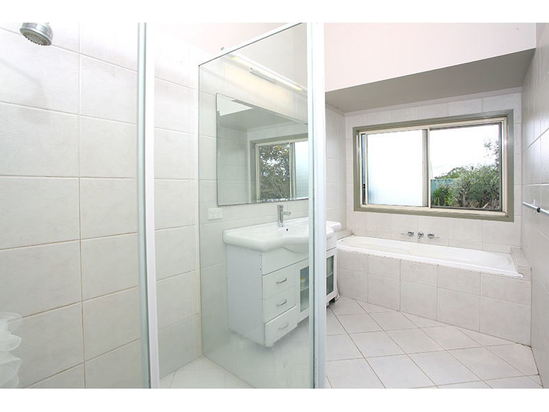 194 Freemans Road, Lower Beechmont QLD 4211