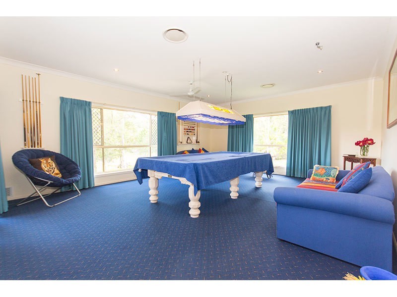 1 Nature Valley Court, Tallai QLD 4213