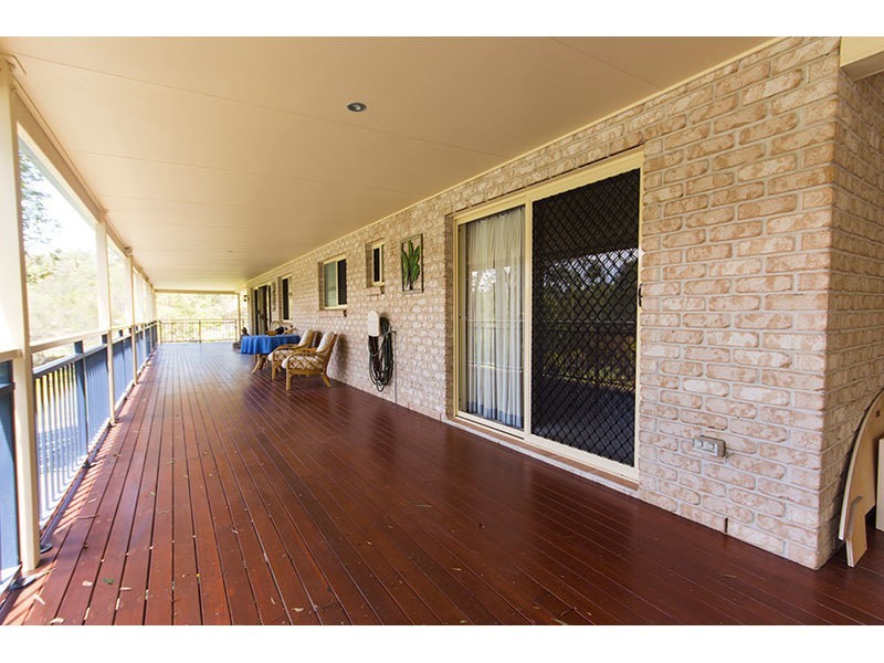 1 Nature Valley Court, Tallai QLD 4213