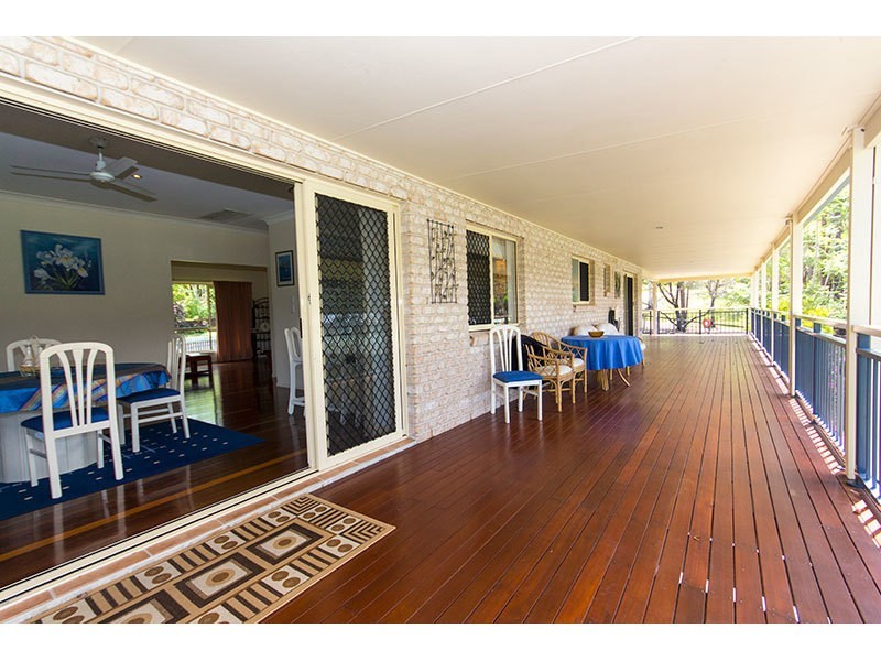 1 Nature Valley Court, Tallai QLD 4213