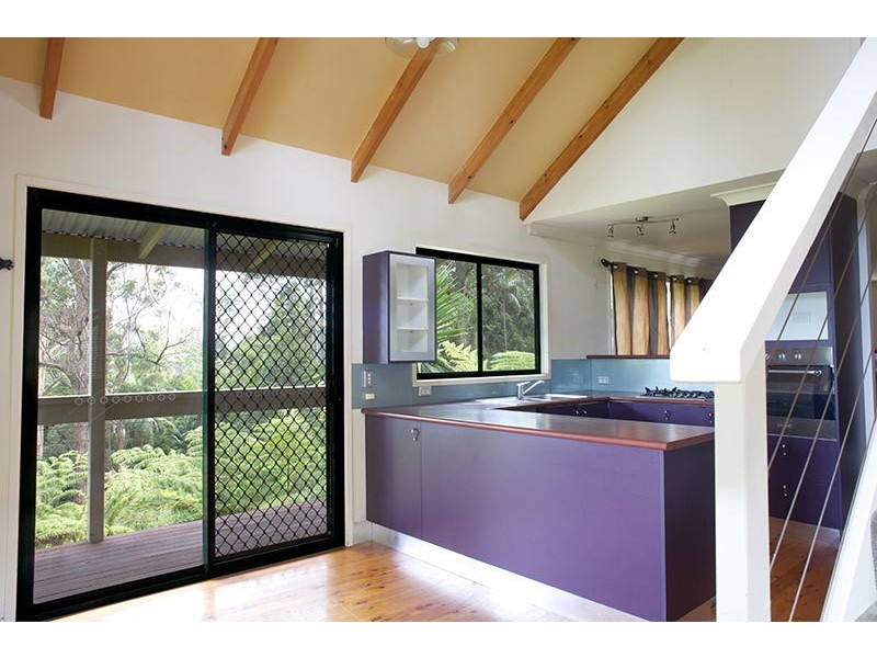 14 Hellfire Pass, Lower Beechmont QLD 4211