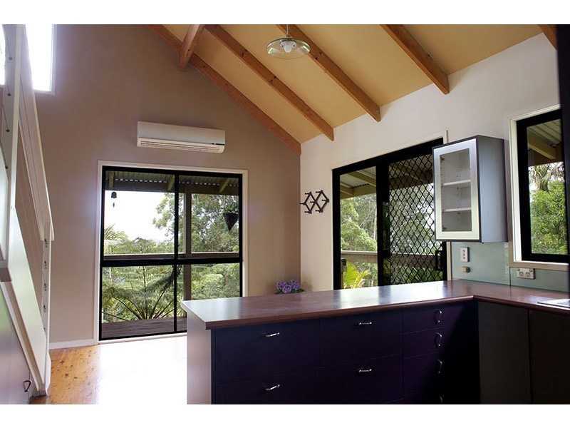 14 Hellfire Pass, Lower Beechmont QLD 4211