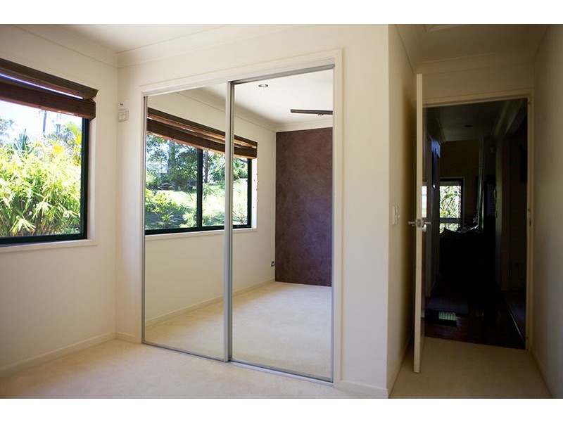 14 Hellfire Pass, Lower Beechmont QLD 4211