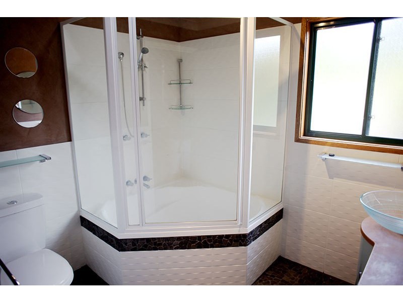 14 Hellfire Pass, Lower Beechmont QLD 4211