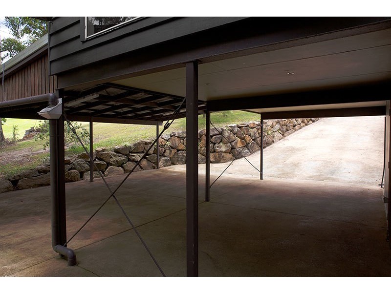 14 Hellfire Pass, Lower Beechmont QLD 4211