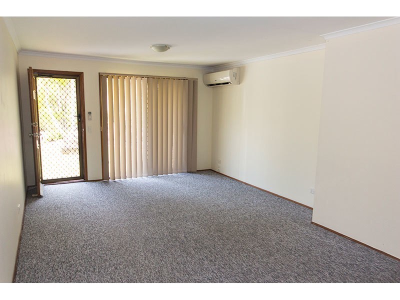 4/13 Galloway Drive, Ashmore QLD 4214
