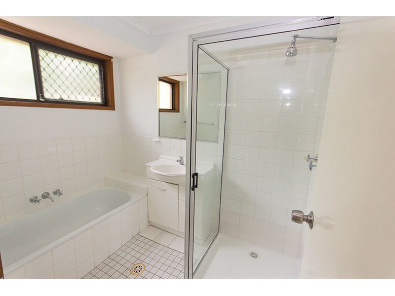 4/13 Galloway Drive, Ashmore QLD 4214