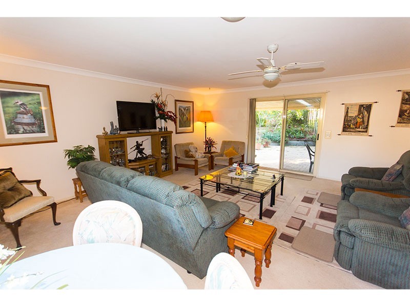 8 Glengarry Close, Highland Park QLD 4211