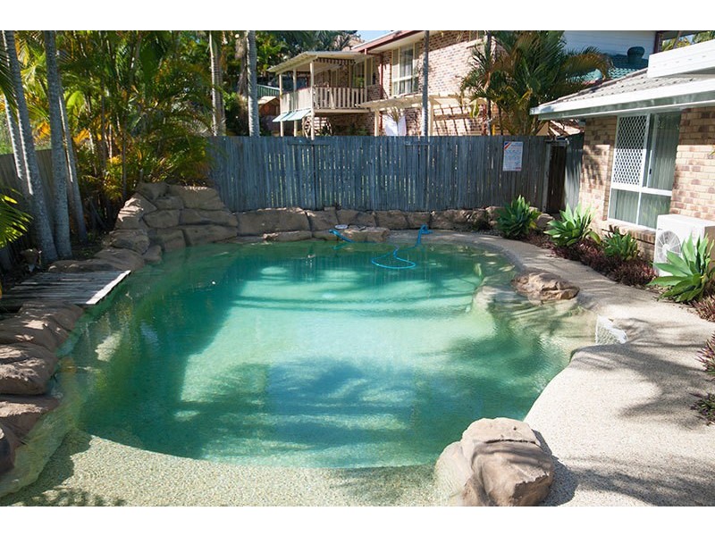 8 Richfield Court, Nerang QLD 4211