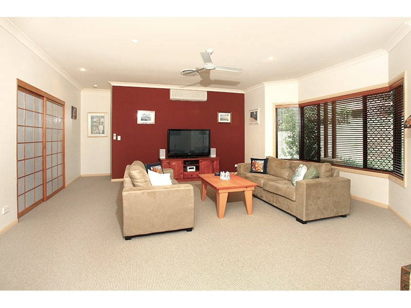 38 Country Crescent, Nerang QLD 4211