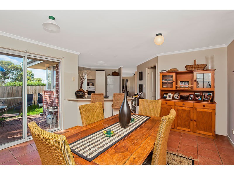 15 High Ridge Road, Gaven QLD 4211