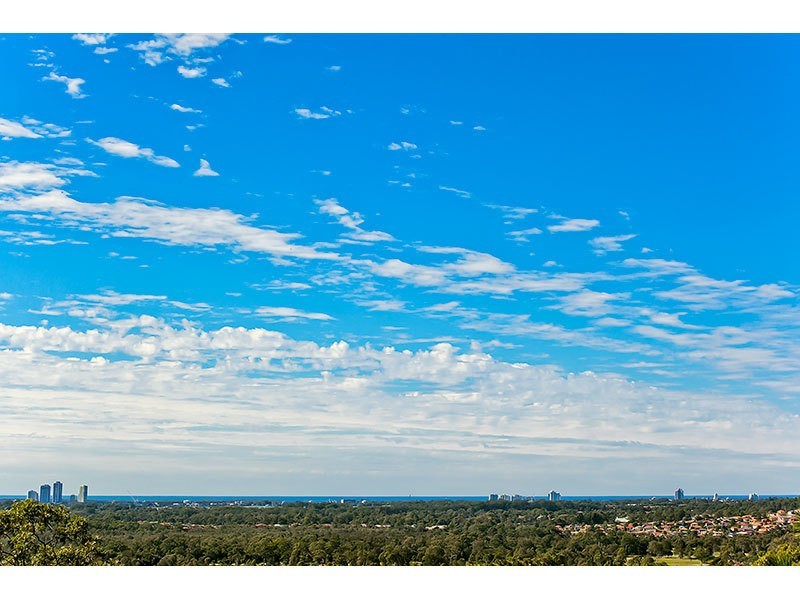 15 High Ridge Road, Gaven QLD 4211